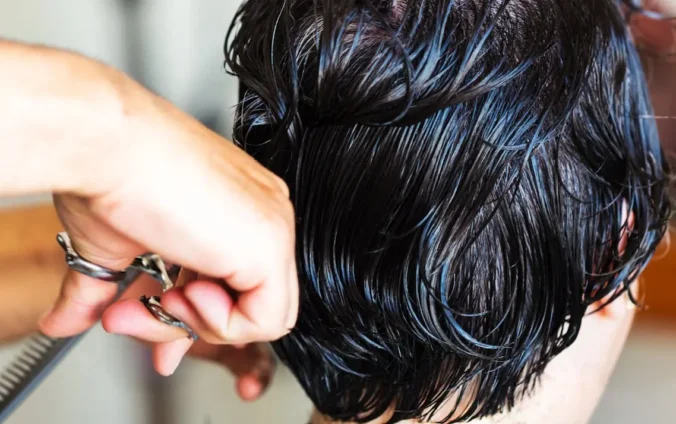 cheveux homme défrisés