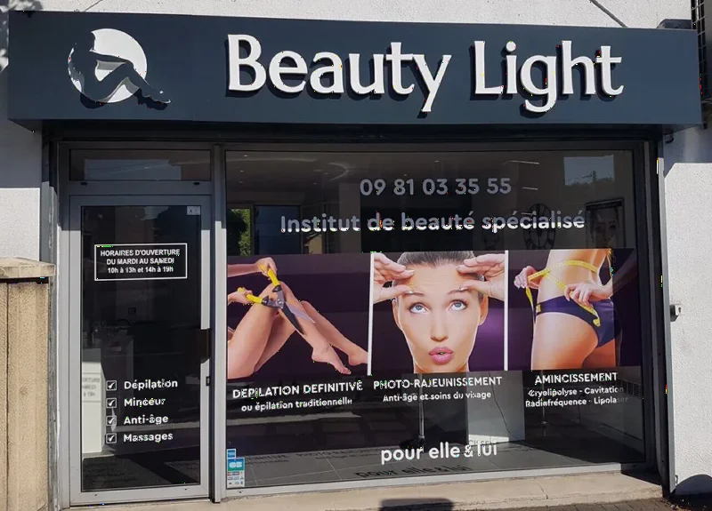 INSTITUT BEAUTY LIGHT