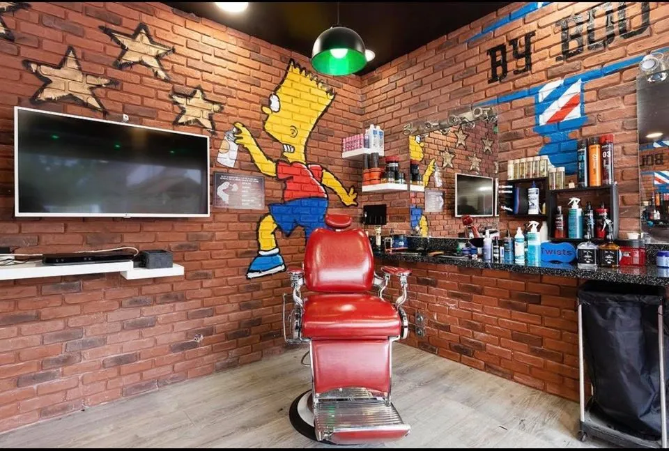 BARBER BY BOU